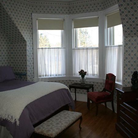 Sackville Bed And Breakfast Экстерьер фото